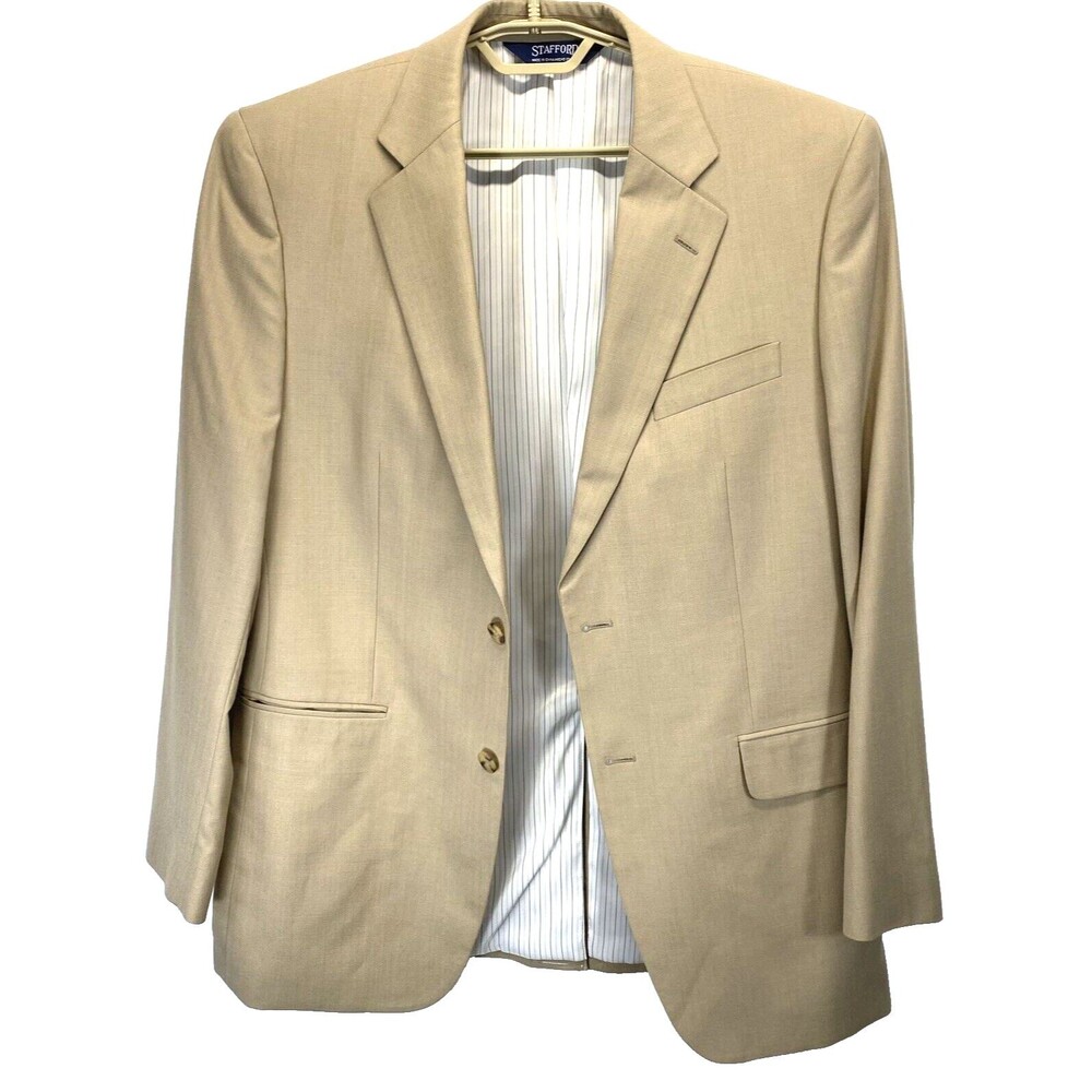 Stafford Men's Sport Coat Blazer Size 40R Two Button Tan Polyester Blend RN67815